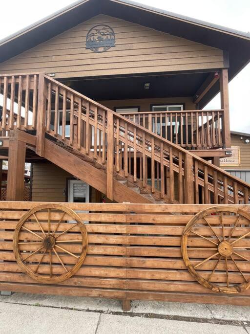 Parkway Yellowstone Guest House #7 Gardiner Ngoại thất bức ảnh